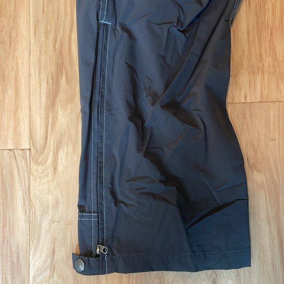 Kuhl Convertible Hiking Pants, Dark Grey, Size 32 x 34 - Picture 11 of 12